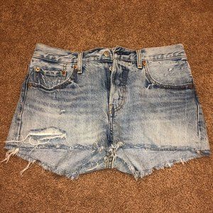 Levi's High Waisted Shorts - Size 26